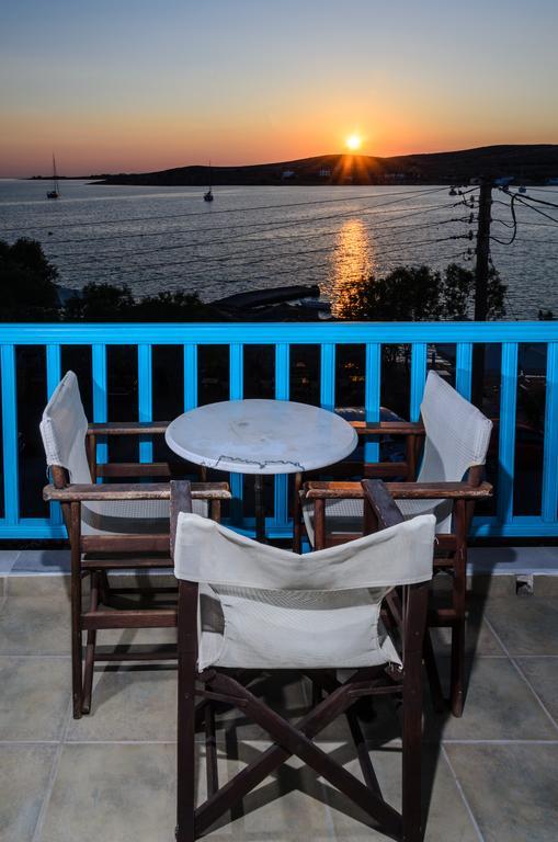 Hotel Livadia パロス島 エクステリア 写真